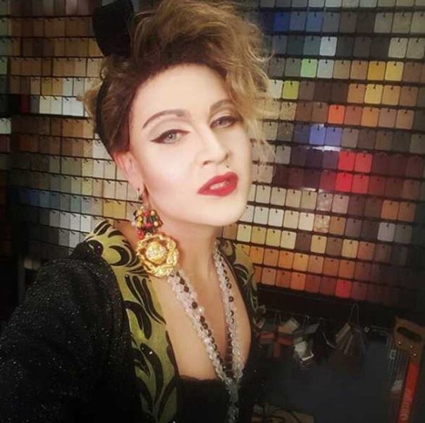 Фанаты, которые изуродовали себя, чтобы стать похожими на кумиров