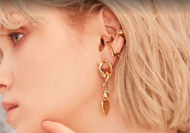 Главное украшение лета: где купить стильные каффы 