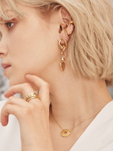 Главное украшение лета: где купить стильные каффы 