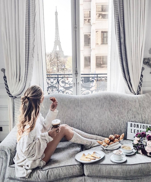 Instagram на карантине: идеи, как сделать фото, не вставая с дивана 