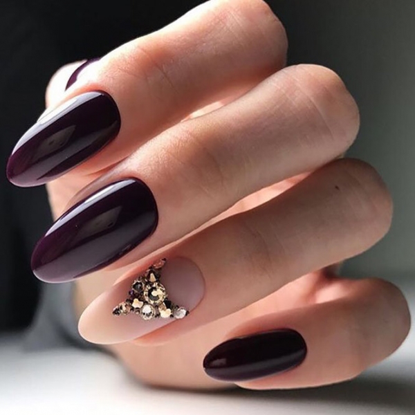 История нейл-арта: как красили ногти в 90-х и что в тренде сейчас