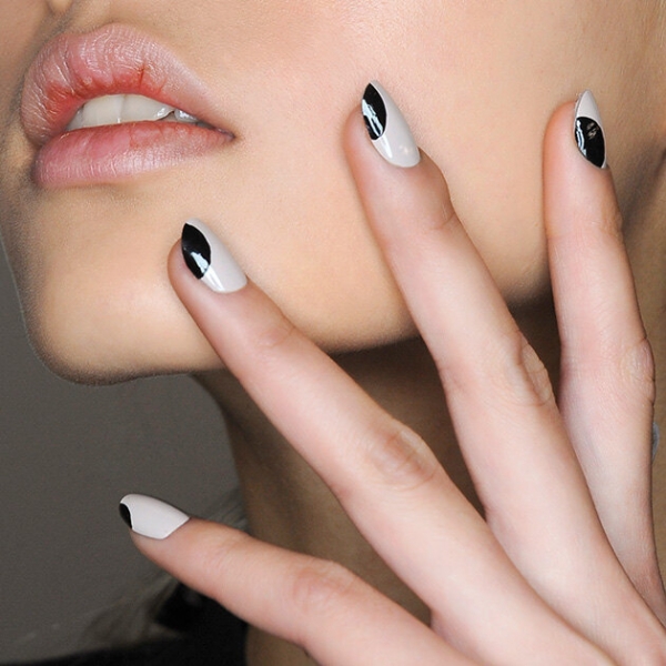 История нейл-арта: как красили ногти в 90-х и что в тренде сейчас