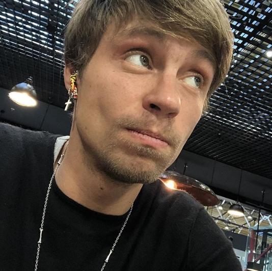 «Я очень любвеобильный»: звезда сериала «Кадетство» Александр Головин рассказал о девушках