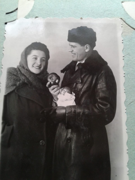 К 9 мая: звезды о своих родных-героях