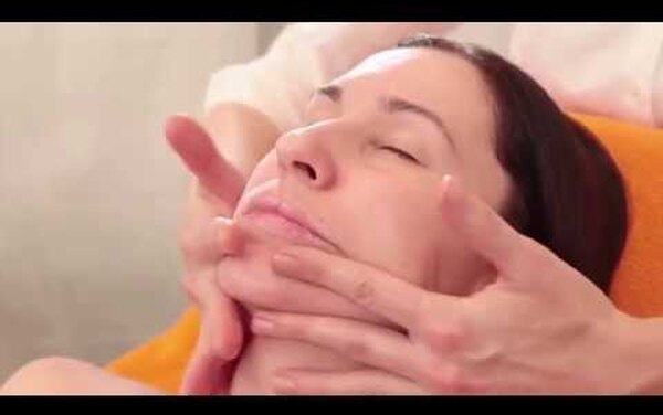 Как быстро убрать второй подбородок: все возможные способы