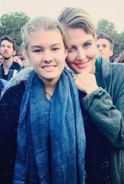 Как две капли воды: топ-10 звездных мам и их маленьких копий