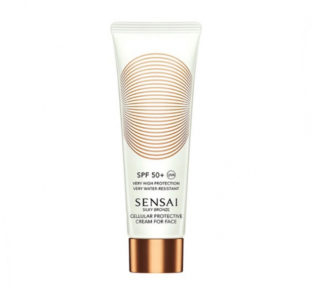 Как и какие кислоты можно использовать в летний период — рассказывают эксперты