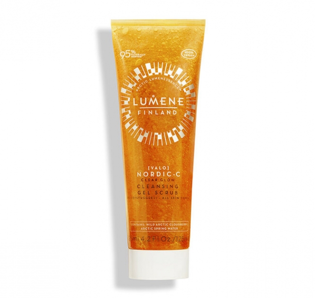 Как и какие кислоты можно использовать в летний период — рассказывают эксперты