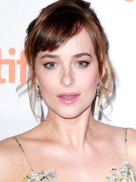 Как правильно выбрать тени, чтобы подчеркнуть цвет глаз — учимся у звезд