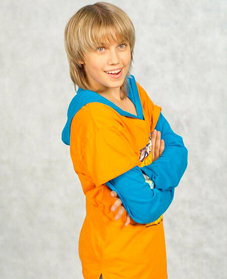 Как сейчас выглядят героини наших сериалов, популярных в «нулевых»