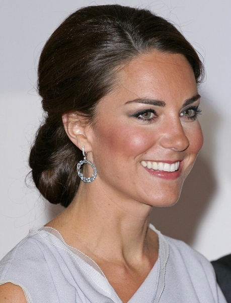 Кейт Миддлтон не умеет краситься? 6 примеров, доказывающих это