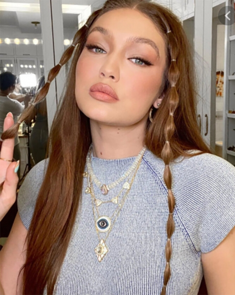 Когда на&nbsp;улице +30: стильные прически, с&nbsp;которыми не&nbsp;жарко, &mdash; учимся у&nbsp;звезд