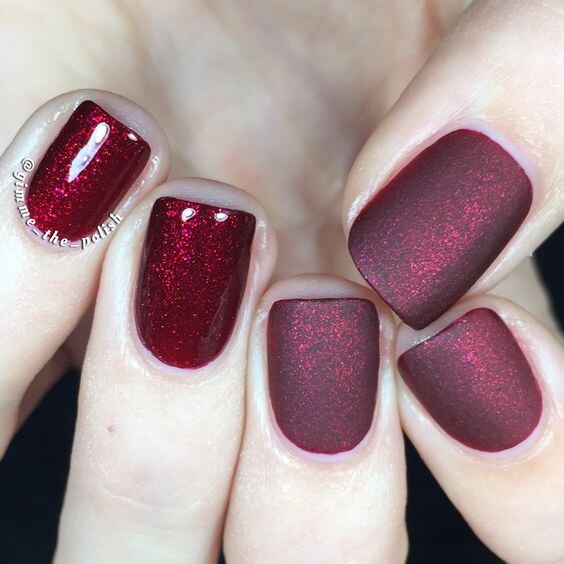 Красный, винный и бордовый: 10 невероятно крутых идей для маникюра