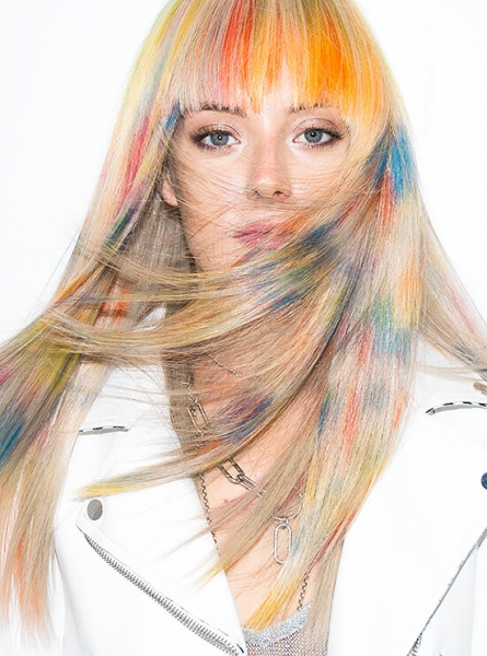 Красный, желтый, голубой: какой цвет волос тебе подходит по&nbsp;знаку зодиака