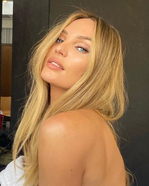 Красотки с рождения? Как выглядели знаменитые модели в детстве