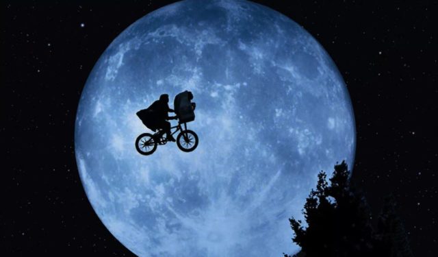 Кровавая Луна 26 мая: советы астролога и прогноз до конца года