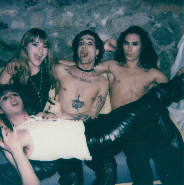 Måneskin: что нужно знать об итальянских рокерах, покоривших Европу и модную индустрию?