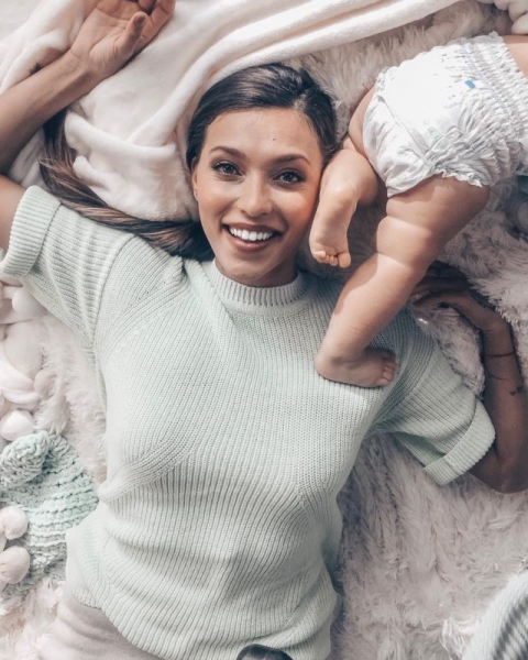 «Мне предлагали выйти замуж 6 раз»: Регина Тодоренко рассказала об отношениях с Владом Топаловым и предыдущих влюбленностях