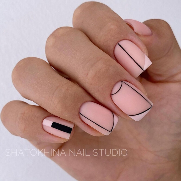 Модницам на&nbsp;заметку! 10 идей &laquo;дорогого&raquo; маникюра &mdash; актуальны в&nbsp;любое время года