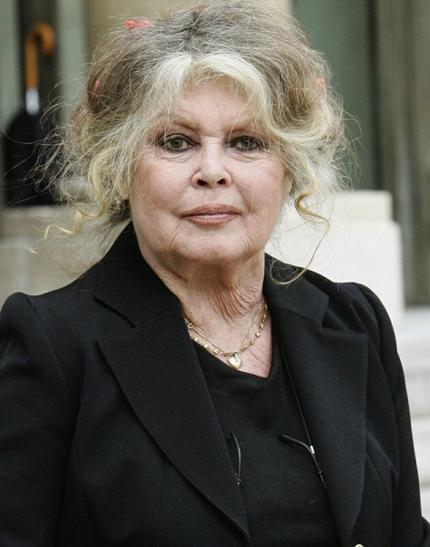 Моника Беллучи и еще 10 звезд, которые никогда не делали пластику