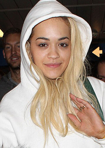 Музей восковых фигур: 10 звезд, которых мы не&nbsp;узнаем без&nbsp;макияжа