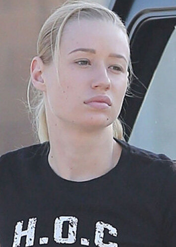 Музей восковых фигур: 10 звезд, которых мы не&nbsp;узнаем без&nbsp;макияжа