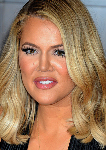 Музей восковых фигур: 10 звезд, которых мы не&nbsp;узнаем без&nbsp;макияжа