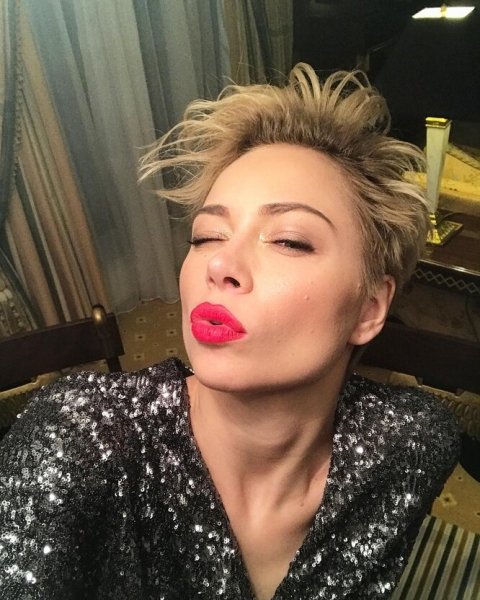 На всю голову: самые странные прически знаменитостей