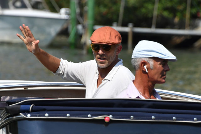 &laquo;Не бейтесь головой с носорогом&raquo;: Венсан Кассель попал в аварию 