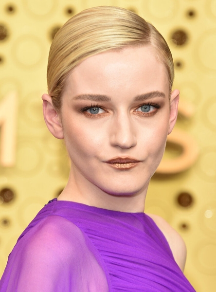 Не надо так! 8 образов, когда яркая помада все портит, — учимся на ошибках звезд