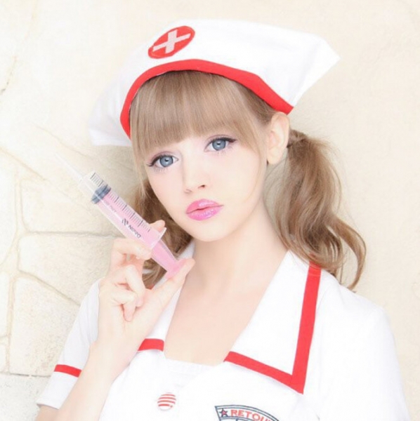 Не наигрались: Лукьянова и другие девушки, превратившие себя в «живых кукол»