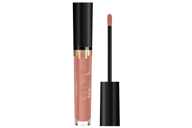 Не только цвет: 9 лучших нюдовых помад, которые не сушат губы