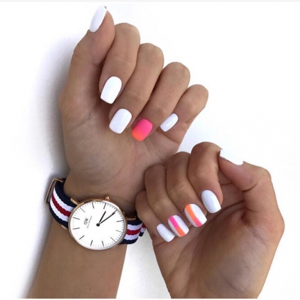 Неоновые ногти: 30 идей модного летнего маникюра