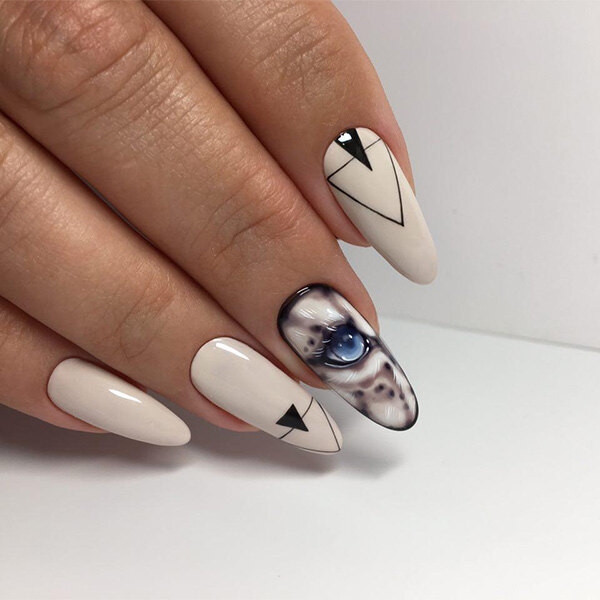 Непошлый маникюр с дизайном: 30 идей, которые стоит повторить