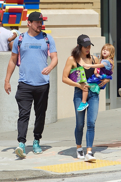 Никаких встреч: Дженна Деван запретила Ченнингу Татуму видеться с дочерью из-за риска заразиться коронавирусом