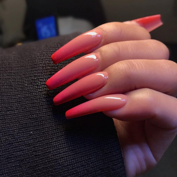 Ногти-пуанты: 15 безумных нейл-дизайнов с модной формой