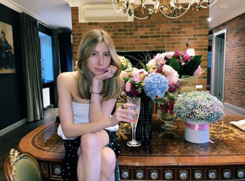 Новое поколение: Соня Меладзе о дистанционной учебе, дне рождения на карантине и новых увлечениях