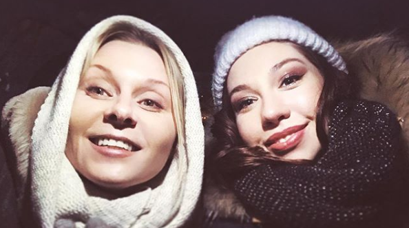 О новом сезоне сериала «Ольга», реалити-шоу «Последний герой» и благотворительности: прямой эфир Алины Алексеевой и Яны Трояновой