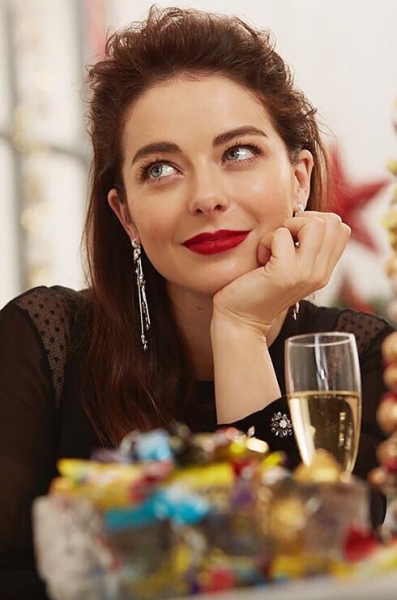 Обмани меня: Лопес, Асмус и&nbsp;другие звезды, которые выглядят моложе без&nbsp;макияжа