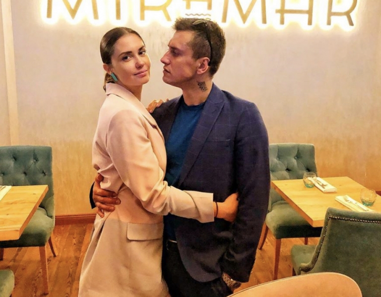 Официально: Агата Муцениеце подала на развод с Павлом Прилучным