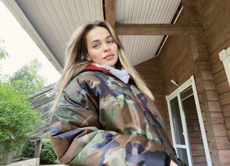 От 200 тысяч до 2 миллионов рублей: Telegram-канал «Курятник» выяснил, сколько стоит реклама звезд в Instagram