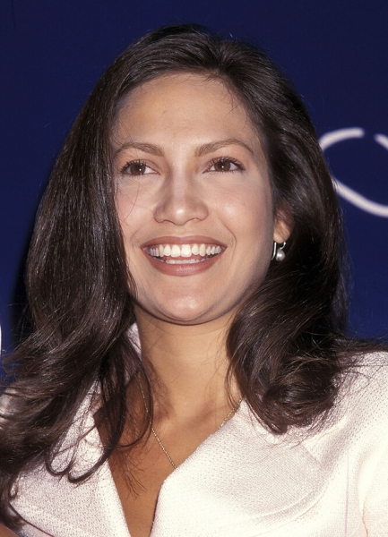 От девчонки из&nbsp;Бронкса до&nbsp;иконы стиля: бьюти-эволюция Джей Ло