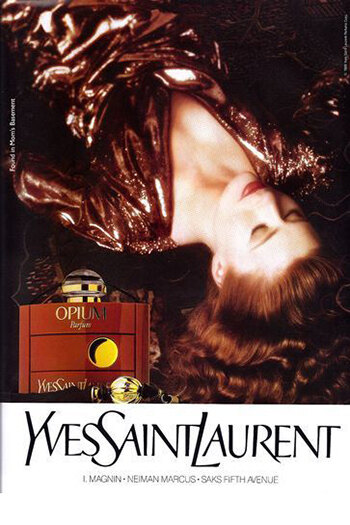 Парфюмерная ностальгия: 10 любимых духов твоей мамы