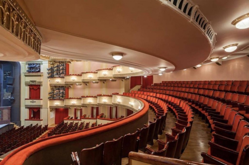 Планы на вечер: &laquo;Чиполлино&raquo; в прочтении Ирины Вилковой, VK Fest онлайн и &laquo;Ревизор&raquo; 