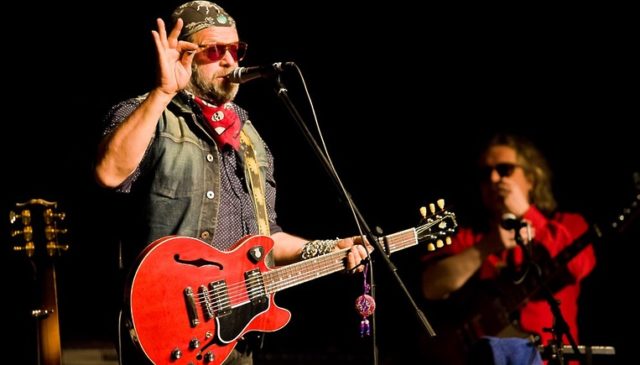 Планы на вечер: концерт группы «Аквариум», комедия по Островскому и вечер Иосифа Бродского