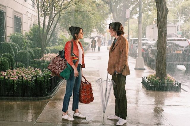 Почему так жарко? Разбираемся в причинах аномалии