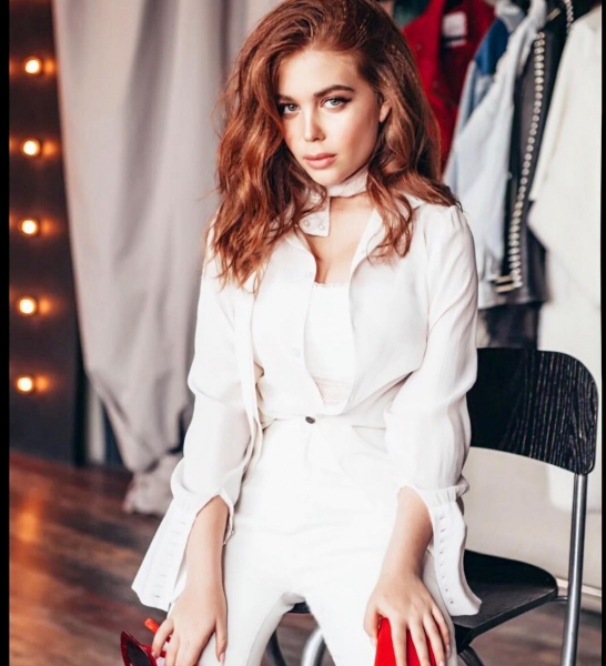 Показываем, как выглядит 16-летняя дочь Олега Газманова