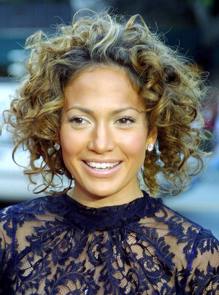 Провалы и&nbsp;удачи: бьюти-эволюция Дженнифер Лопес