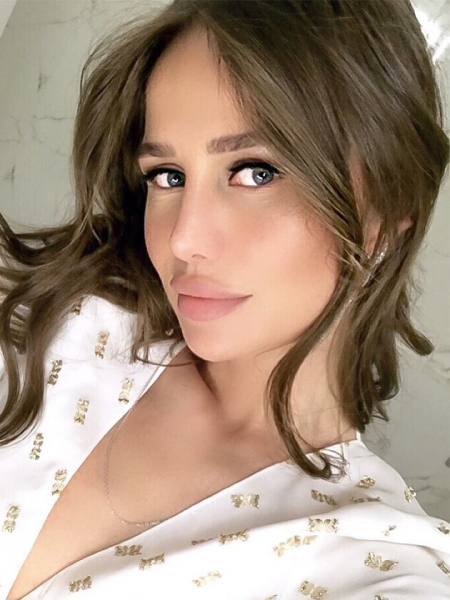 Рот на пол-лица: звезды, которые переборщили с инъекциями в губы