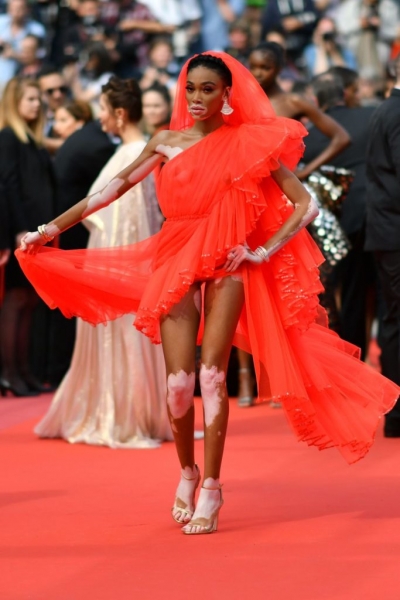 Самые откровенные наряды звёзд - подборка фото на PEOPLETALK 